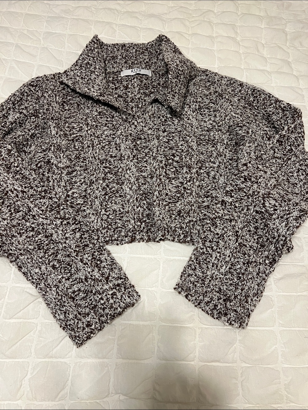 Cropped Marled Cable Knit Sweater - Gray